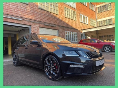 Skoda Octavia VRS 2.0 TFSI DSG 245PK Pano.Dak/Led/Alcantara