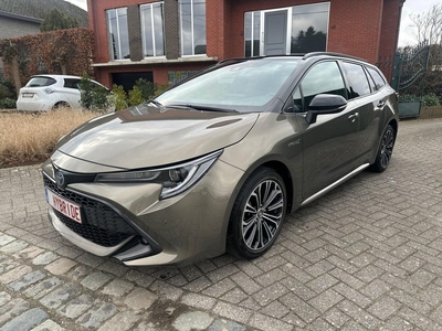 toyota corolla 2.0 hybride