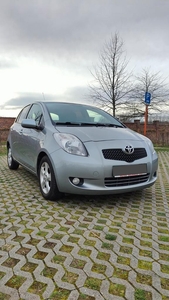 TOYOTA YARIS 1.3 VVT-i/86pk* NaVi*CAMERA*Digital Airco*