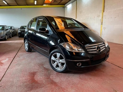 MERCEDES A 160  Essence Euro 5 Année 2011, 100.000Km,