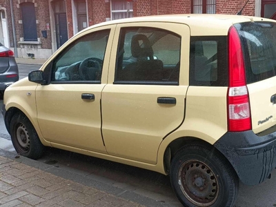 fiat panda ( en panne )