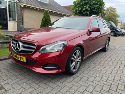 Mercedes E 300 BlueTEC HYBRID 7 ZITS LEDER PDC