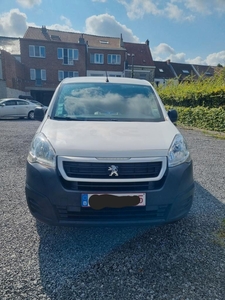 Peugeot Partner 1.6HDI automatique tel 0484.05.05.01