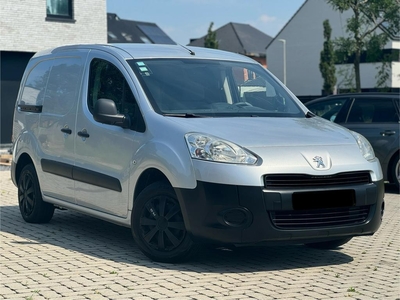 Peugeot partner 1.6Hdi Lichtevracht