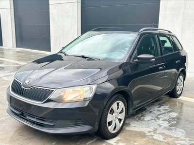 Skoda Fabia / 2016 / 263.000km / Essence / euro6b