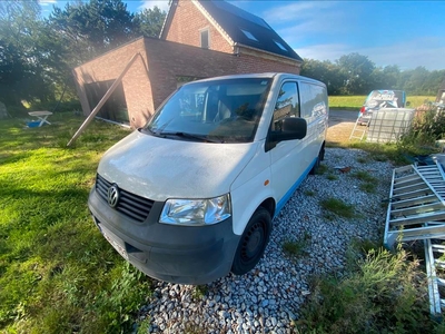 Volkswagen transporter t5 van 2006 1.9tdi