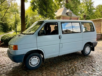 Vw Transporter T4 minibus Caravelle Oldtimer