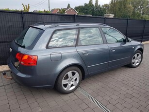 Audi A4 2.0 TDI. Van 2008. Met 467000 km. Euro 4.