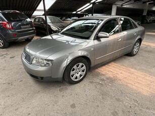 Audi a4 310 000 km 1,9 TDI rijdt perfect