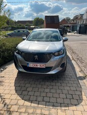 Peugeot 2008 bouwjaar 2021 slechts 5500 km