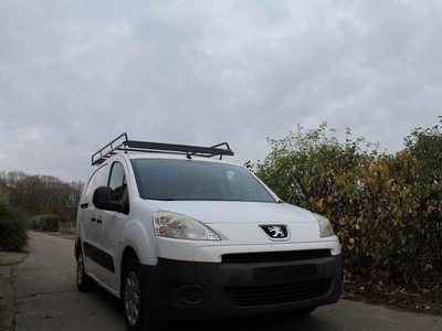 Peugeot-partner XXL lang chassis/90pk/Euro 5/NAV/Bluetooth