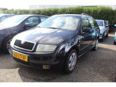 Škoda Fabia Combi 1.4-16V Creation APK tot 25-03-2024 Airco/Elektrische spiegels/Elektrische ramen/Mistlampen/Centrale vergrendeling