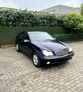 Mercedes C180