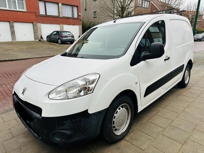 PEUGEOT PARTNER 1.6HDI 74000KM AIRCO 3ZITPL EURO5 6750€