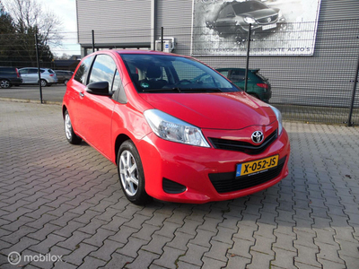 Toyota Yaris 1.0 VVT-i 3DRS AIRCO ELL PAK LMV ...103.960 KM