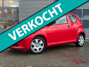 Toyota Aygo 1.0-12V | Nieuwe APK | Boekjes compleet