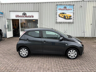 Toyota Aygo 1.0 VVT-i x-play NL AUTO ZEER MOOI 7750E