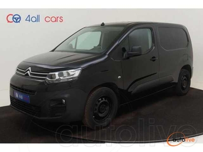 Citroen Berlingo 2599 driver