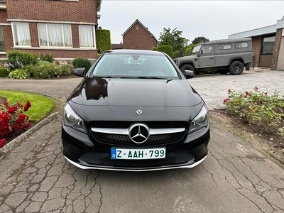 mercedes Cla 180 Shooting brake benzine automaat