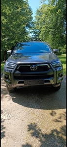 Toyota Hilux Invincible 2.8l Full-Option-Hardtop-Trekhaak