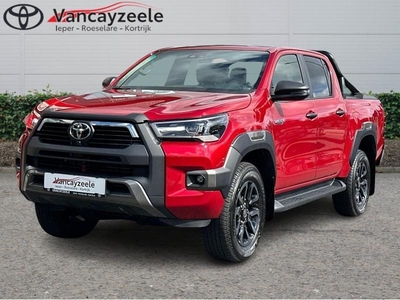 Toyota Hilux Invincible+navi+rol'n lock