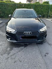 Audi a4 20tfsi s line 150pk-S.Tronic