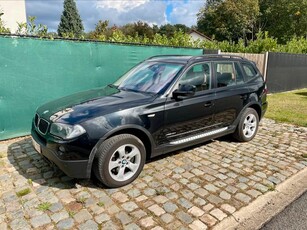 BMW X3 XDRIVE18D 4x4 Panorama Navi Leder