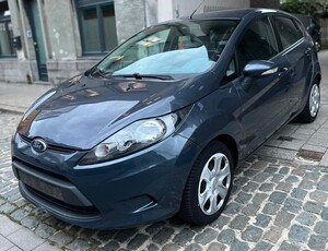 Ford Fiesta/1.2Benzine/Airco/Trekhaak/