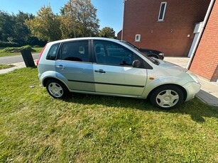 Ford fiesta benzine euro 4 airco