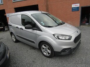 Ford Transit Courier Utility airconditioning, camera. Gar.12