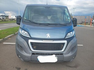 Peugeot boxer 2.2 hdi full option