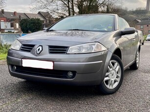 ** Renault Megane Cabriolet 1.6 essence **