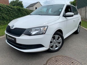 Skoda Fabia 1.0i ESSENCE Airco USBµ Scherm 1St Eignr euro 6B