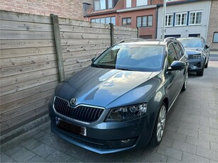 Skoda octavia 1.4 - break - trekhaak - full option