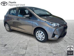 Toyota Yaris Active