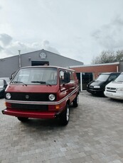 VOLKSWAGEN TRANSPORTER T3 SYNCRO 4X4 2.1 BENZINE