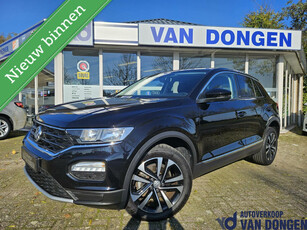 Volkswagen T-Roc 1.0 TSI Style |Navigatie / Carplay / Clima