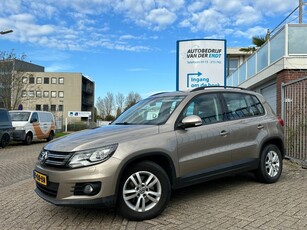 Volkswagen Tiguan 1.4 TSI ComfortenDesign Edition Trekhaak Xenon Carplay PDC