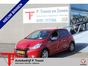 Peugeot 208 1.2 PureTech Style Pack Navigatie,Cruise control,Climate control,Mistlampen,Parkeersensoren