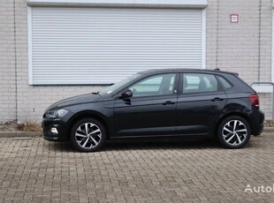 Volkswagen POLO sedan te koop bij opbod