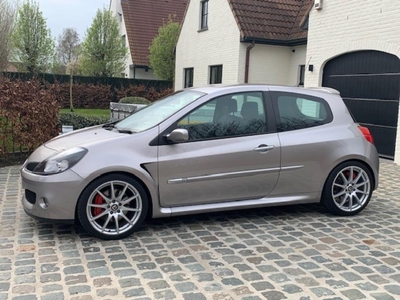 Renault Clio 3 RS - phase 1 cup pack met 88.000 km