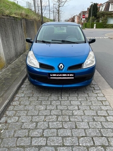 Renault Clio benzine