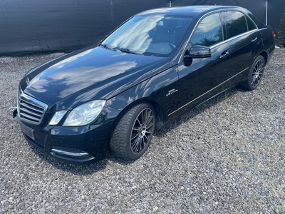 Mercedes E300 CDI Avangarde 2011 en panne