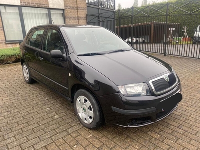 Skoda fabia 2007 1.2i 84000km prête à immatriculer