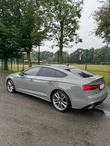 Audi a5 sportback 35 tfsı s tronıc s line benzine mildhybrid