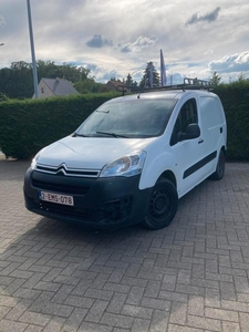 Citroen Berlingo 1.6 hdi 2016 automaat CarPlay euro 6