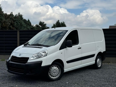 Peugeot Expert 1.6 HDI L1H1 bj2016 97000 km's AC / TREKHAAK