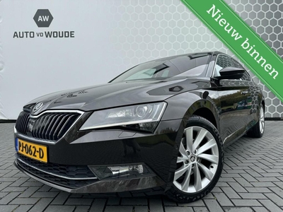 Skoda Superb 1.4 TSI ACT Style Business DSG Automaat Trekhaa