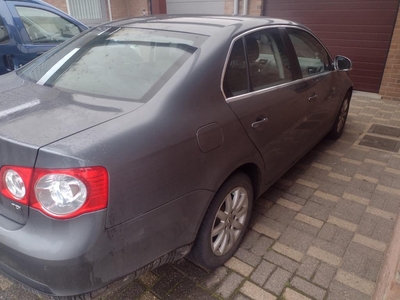 Vw jetta 1,6tdi 2010 euro5