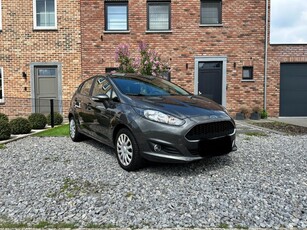 Ford Fiesta 2016 BENZINE KLAAR VOOR INSCHRIJVING